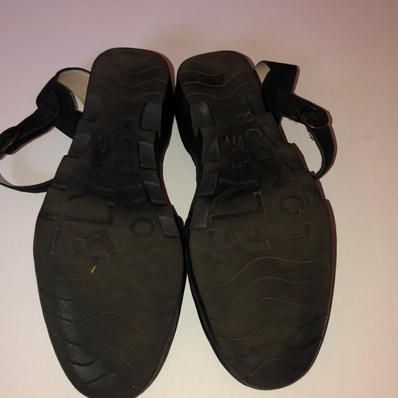 FLY LONDON shoes - Picture 5 of 7